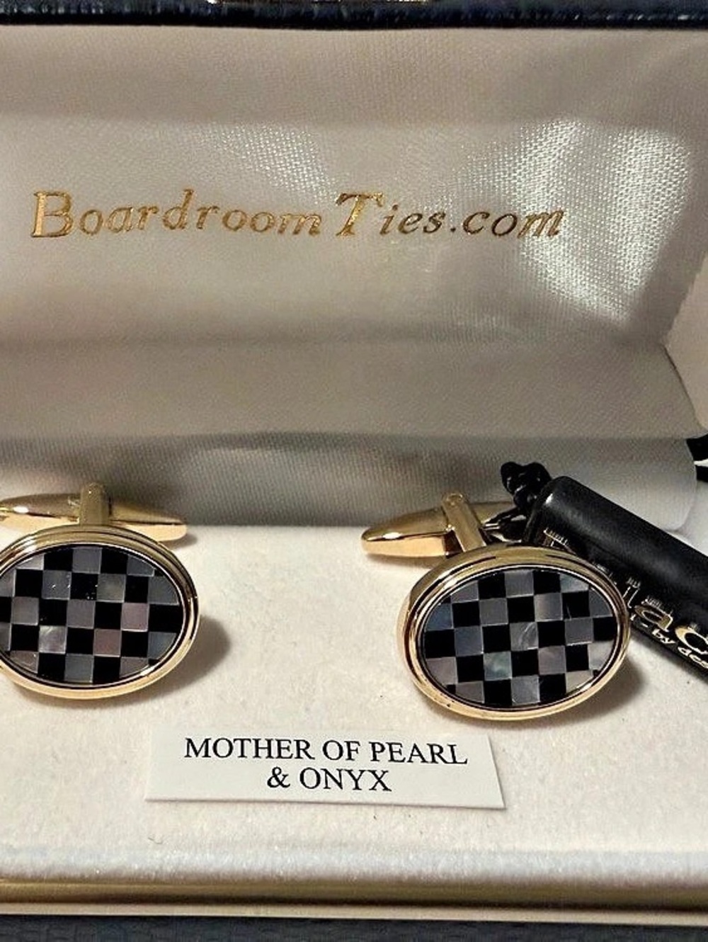 Boardroom Ties.com Checkered Mother of Pearl & Onyx Cuff Links New